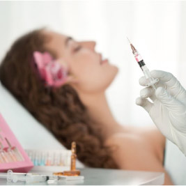 Who can undergo Botulinum toxin injection?